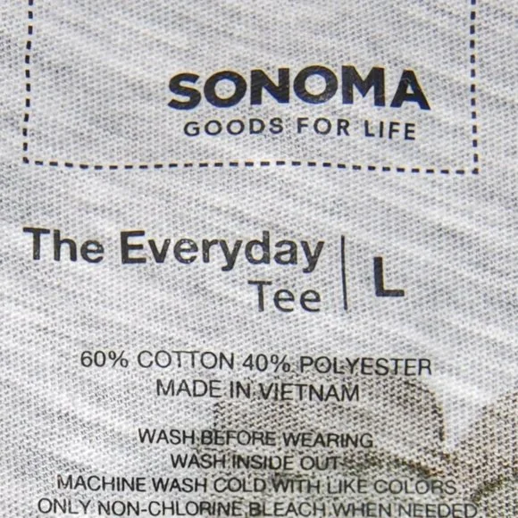 "The Everyday Tee", grey tee with olive and black flowers - Picture 6 of 6